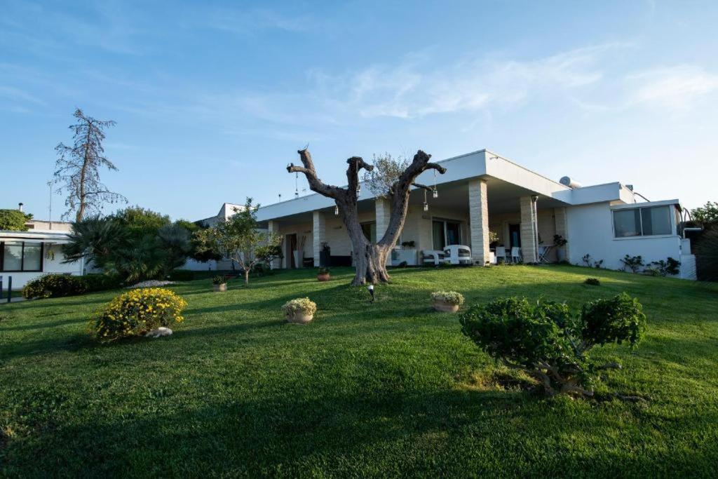 Villa Dalesco 레베라노 외부 사진